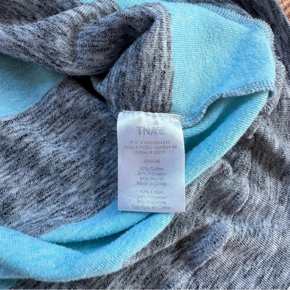 Aritzia TNA Striped 1/2 Sleece Crewneck - Picture 10 of 12